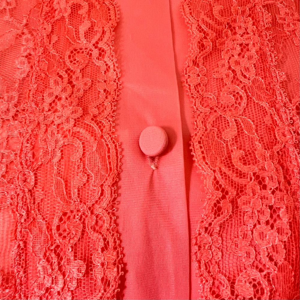 Vanity Fair 1960’s Bed Jacket. - image 4